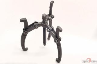 Съемник подшипников 3-х лапый 200мм 79200 СЕРВИС КЛЮЧ