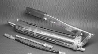 Шприц плунжерный д/смазок 500 мл профессиональный 30005 TOPAUTO