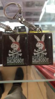 Брелок Металл PLAYDALNOBOY